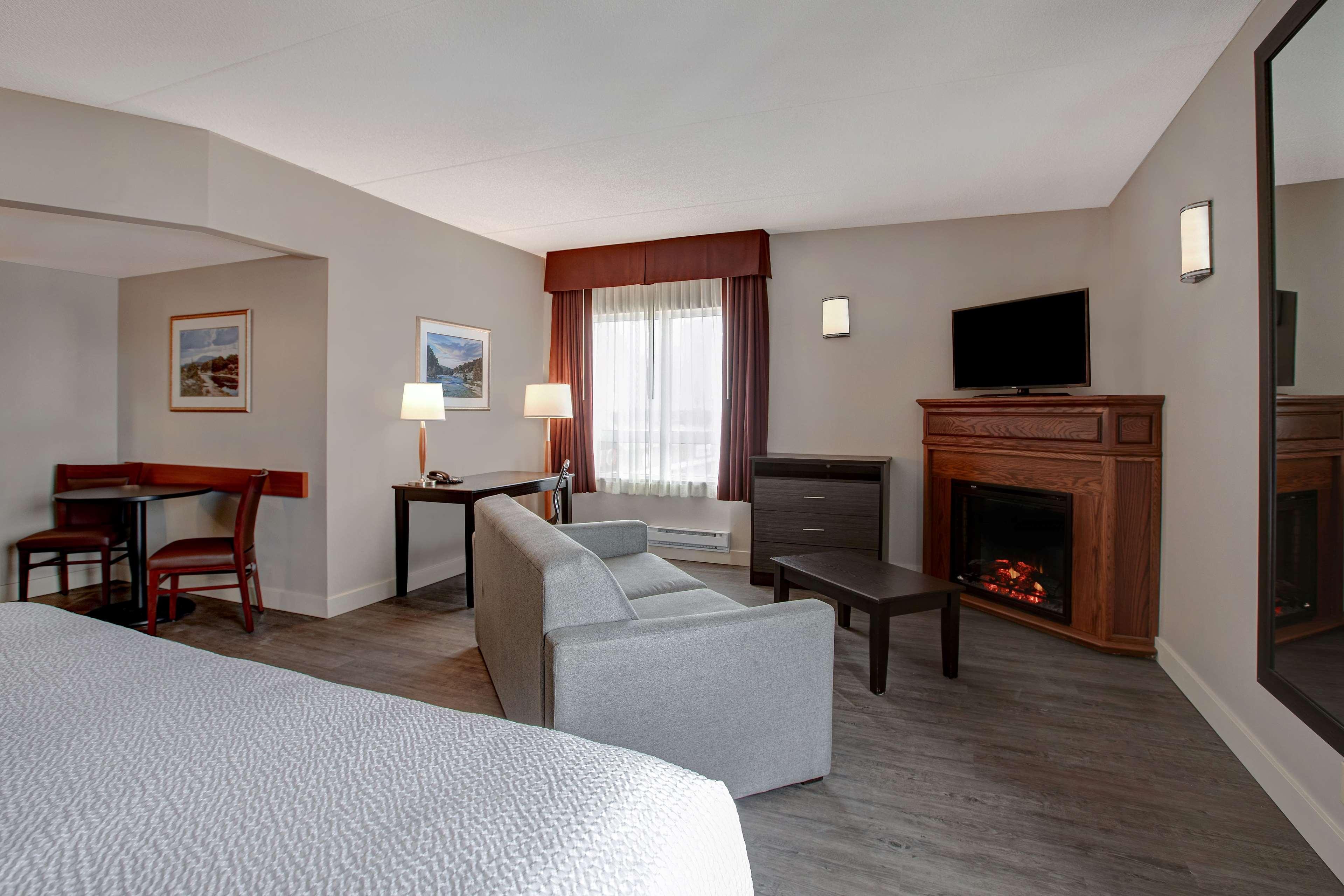 Days Inn & Suites By Wyndham Collingwood Exteriér fotografie