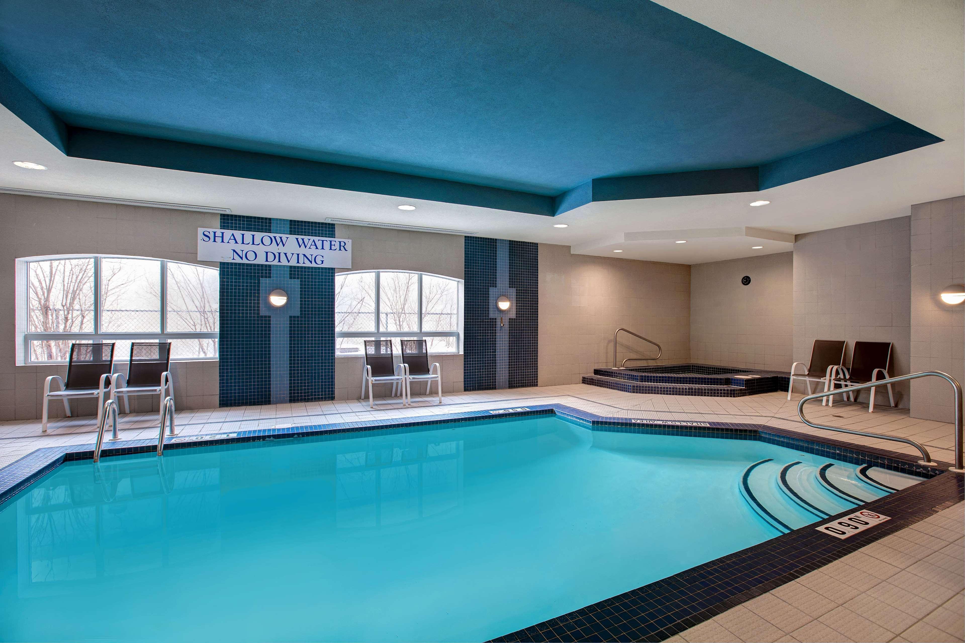 Days Inn & Suites By Wyndham Collingwood Exteriér fotografie