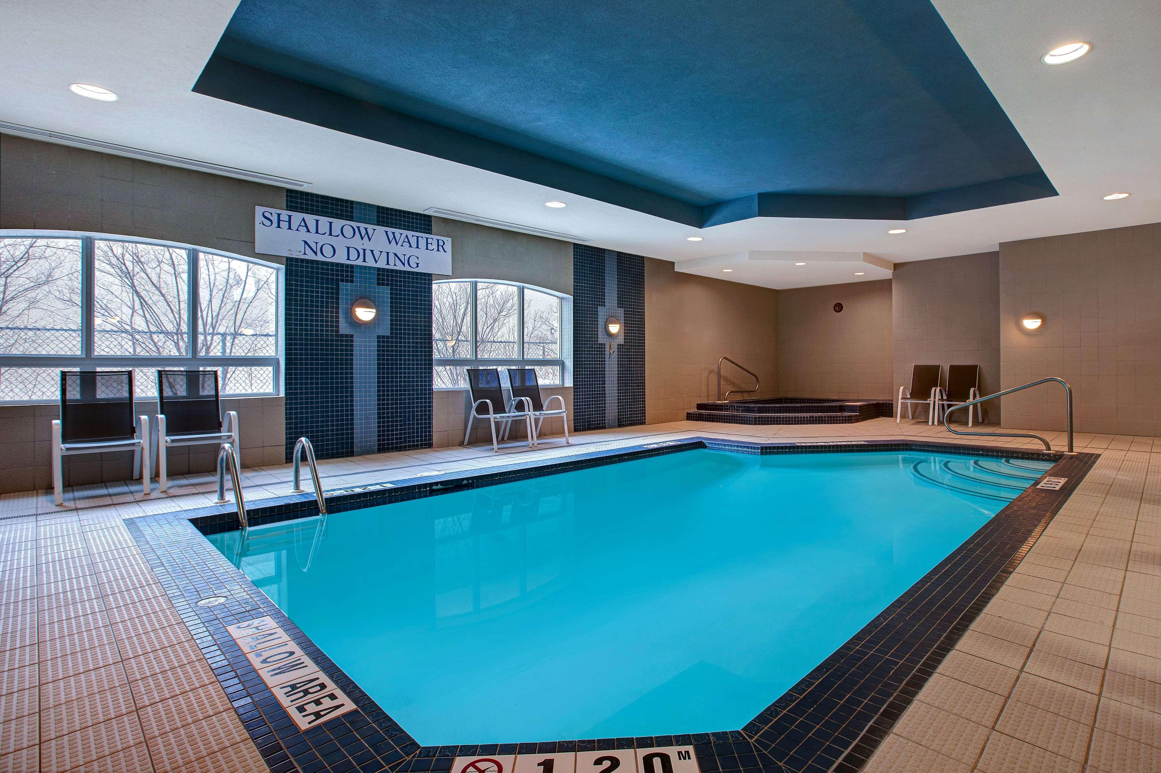 Days Inn & Suites By Wyndham Collingwood Exteriér fotografie