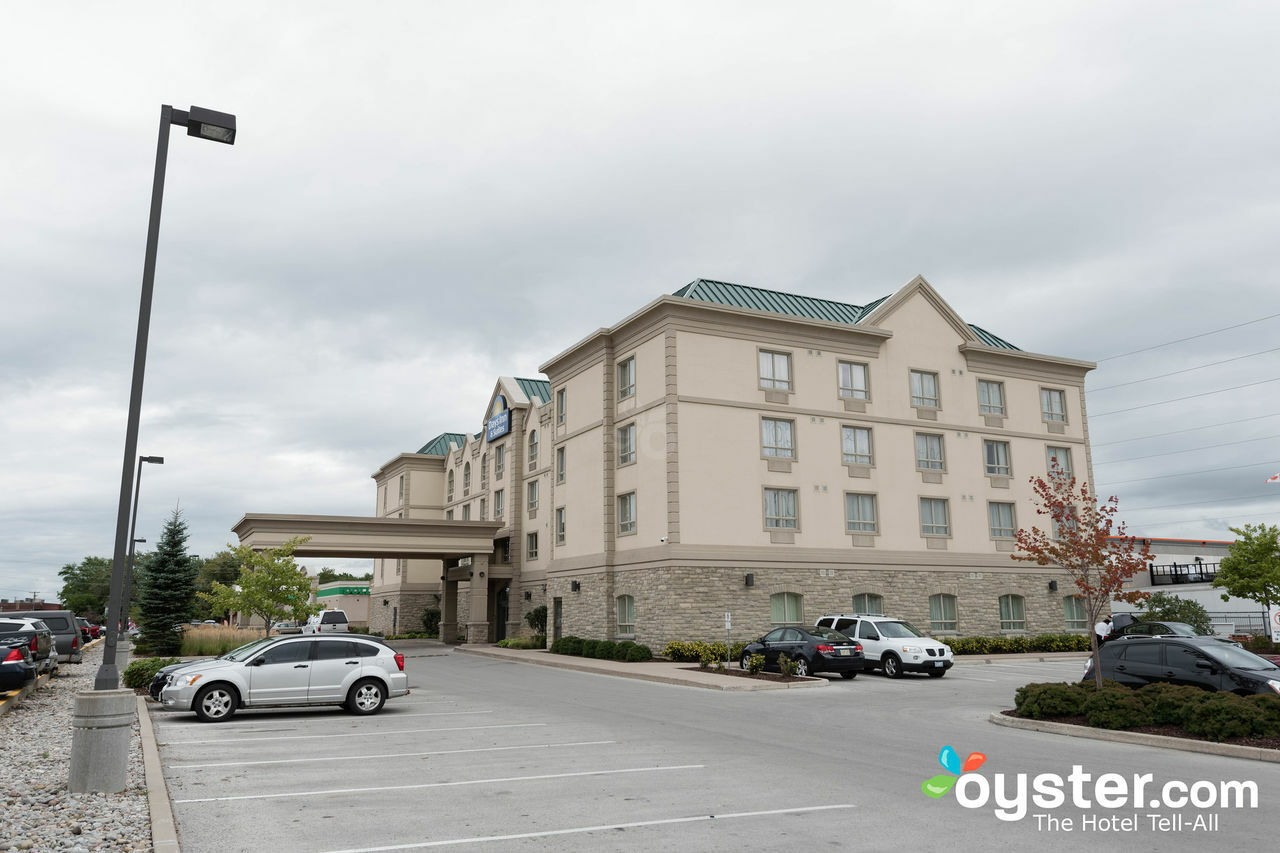 Days Inn & Suites By Wyndham Collingwood Exteriér fotografie