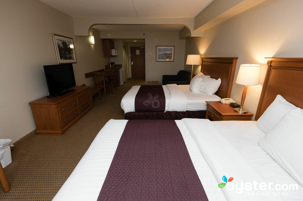 Days Inn & Suites By Wyndham Collingwood Exteriér fotografie